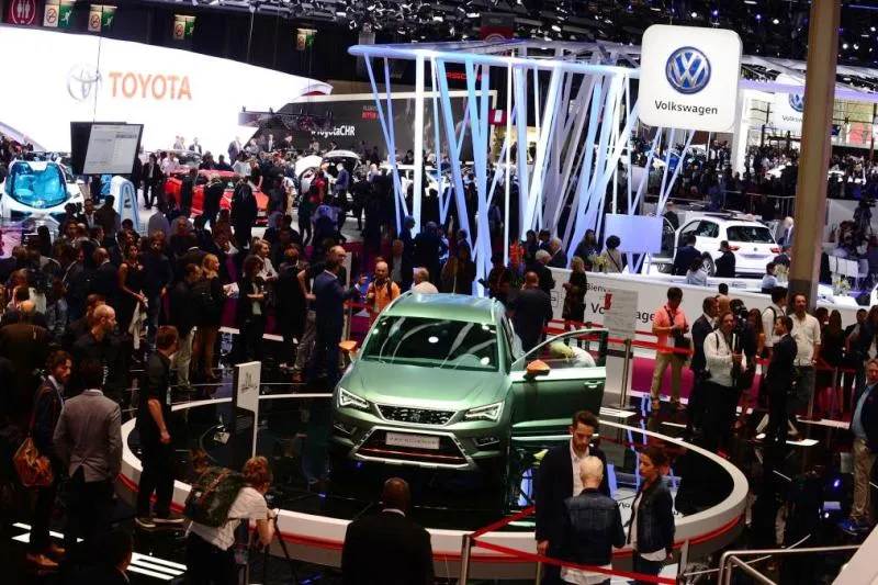 Ô tô điện - Điểm nhấn Triển lãm Paris Auto Show 2016 - Ảnh 17.