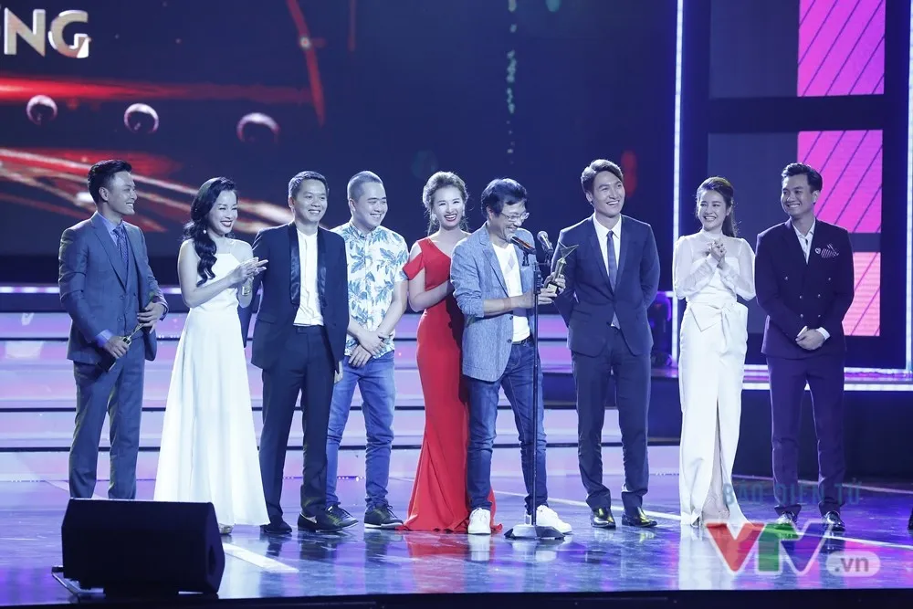 VTV Awards 2016: VFC càn quét các giải thưởng - Ảnh 1.