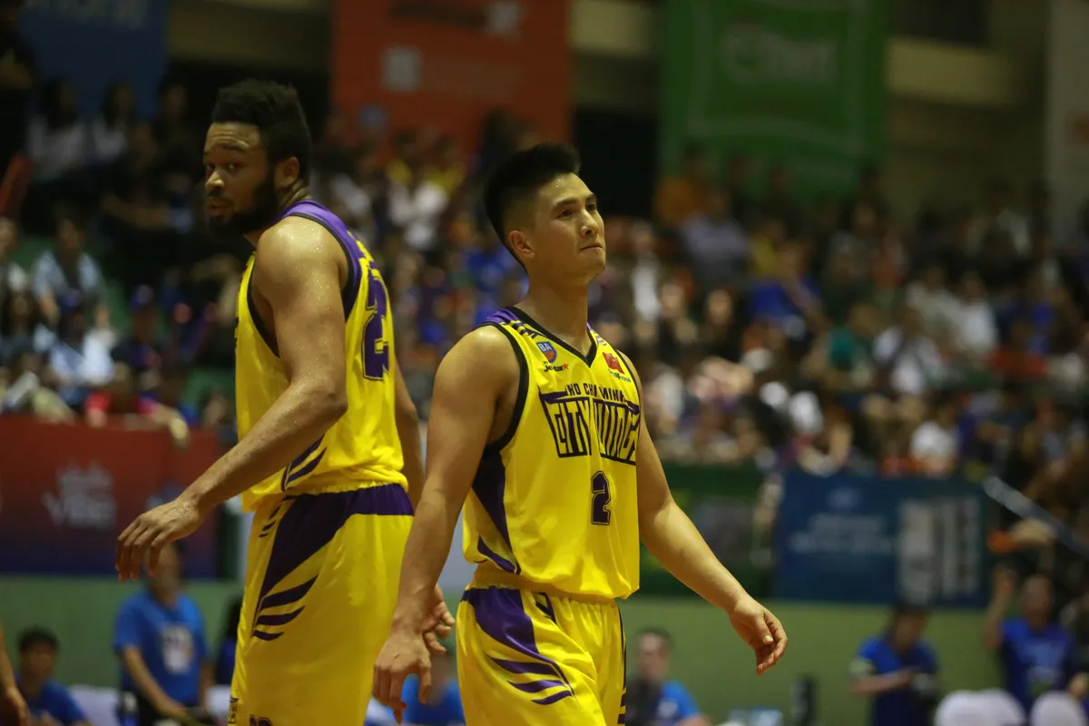 VBA 2017: Suất play-off cuối cùng gọi tên Hanoi Buffaloes - Ảnh 3. VBA 2017: Suất play-off cuối cùng gọi tên Hanoi Buffaloes - Ảnh 3.