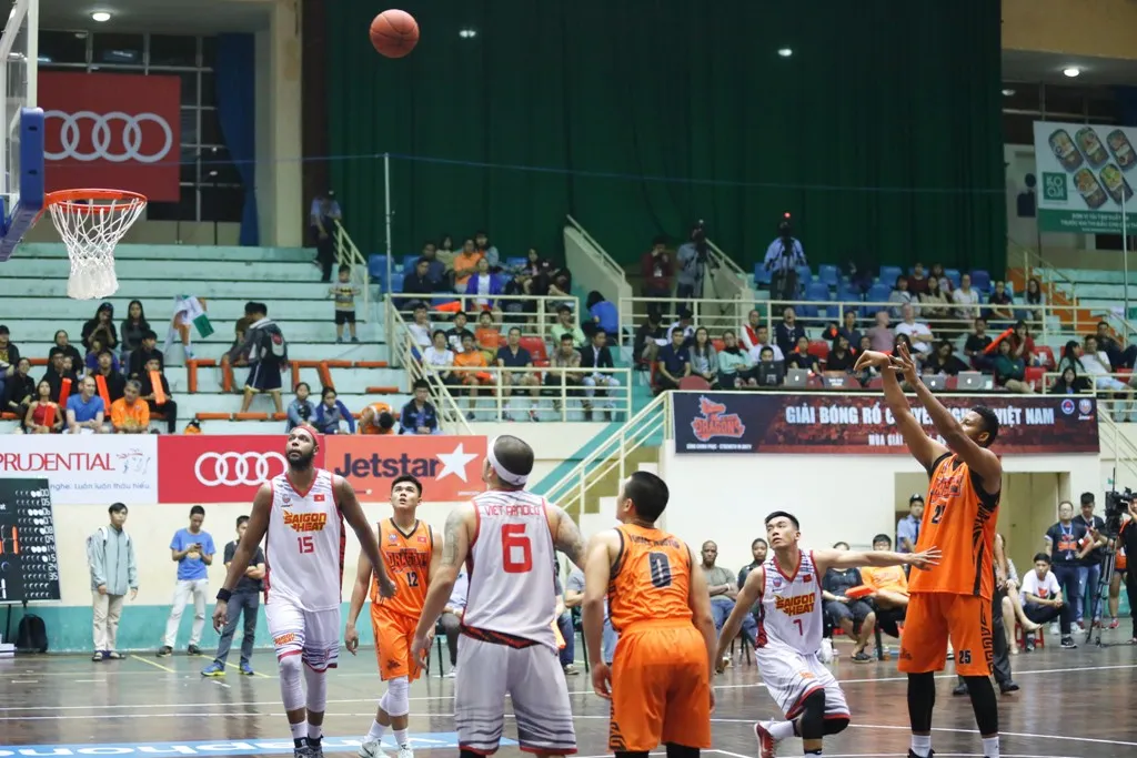 VBA 2017: Danang Dragons - Saigon Heat: Chiến thắng xứng đáng cho đội khách - Ảnh 3. VBA 2017: Danang Dragons - Saigon Heat: Chiến thắng xứng đáng cho đội khách - Ảnh 3.