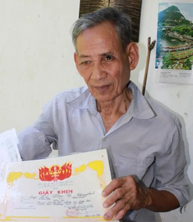 Tác phẩm Người mất sức đi tiếp sức: Đẹp mãi hình ảnh Bộ đội Cụ Hồ - Ảnh 1.