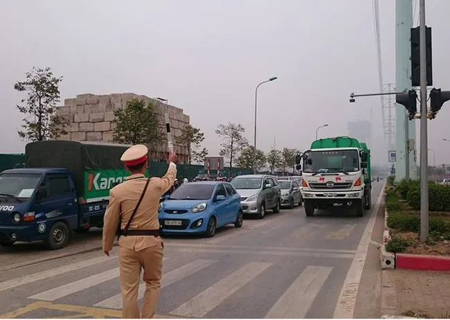 Hé lộ nguyên nhân vụ TNGT kinh hoàng tại TP.HCM - Ảnh 2.