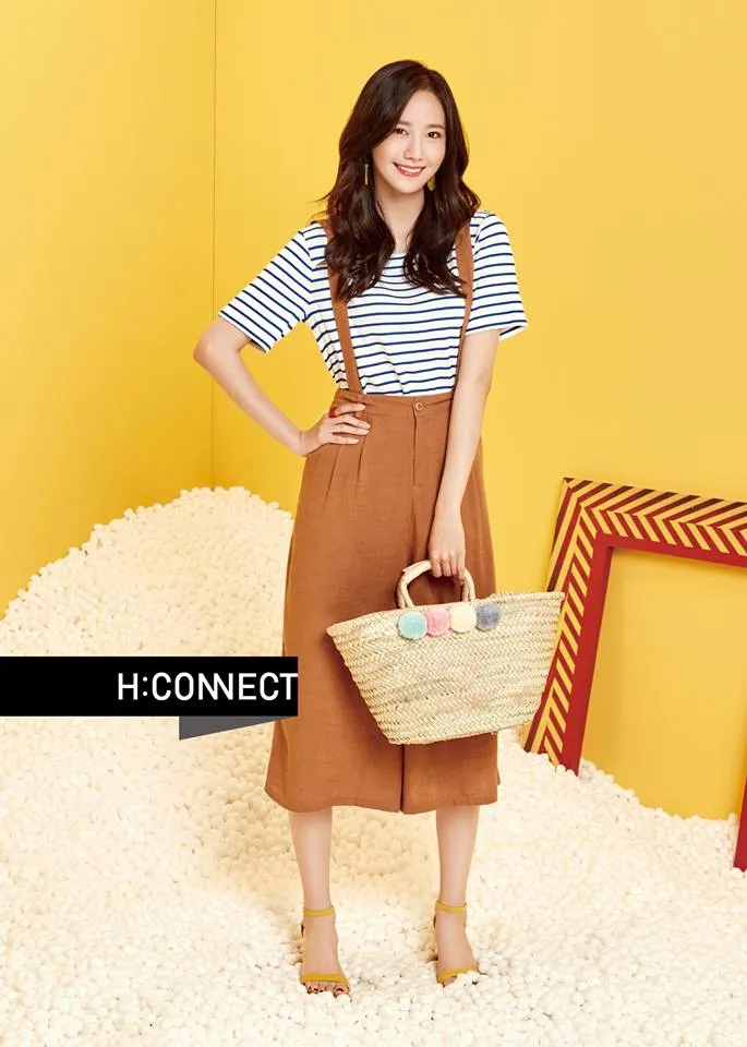 Yoona (SNSD) khoe nhan sắc rực rỡ trong trang phục xuân - Ảnh 1.