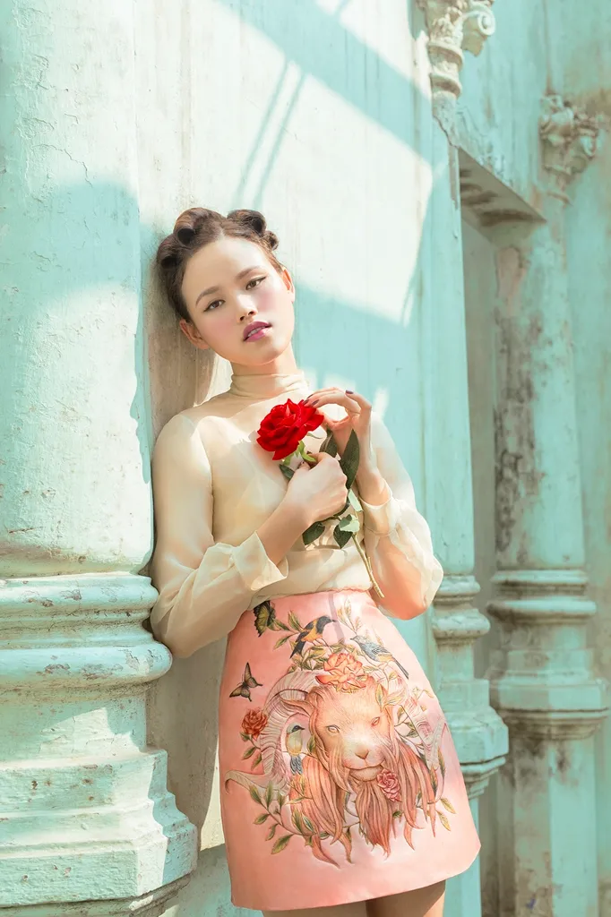 Tuyết Lan Next Top Model quyến rũ trong không gian đẹp tựa cổ tích - Ảnh 16.