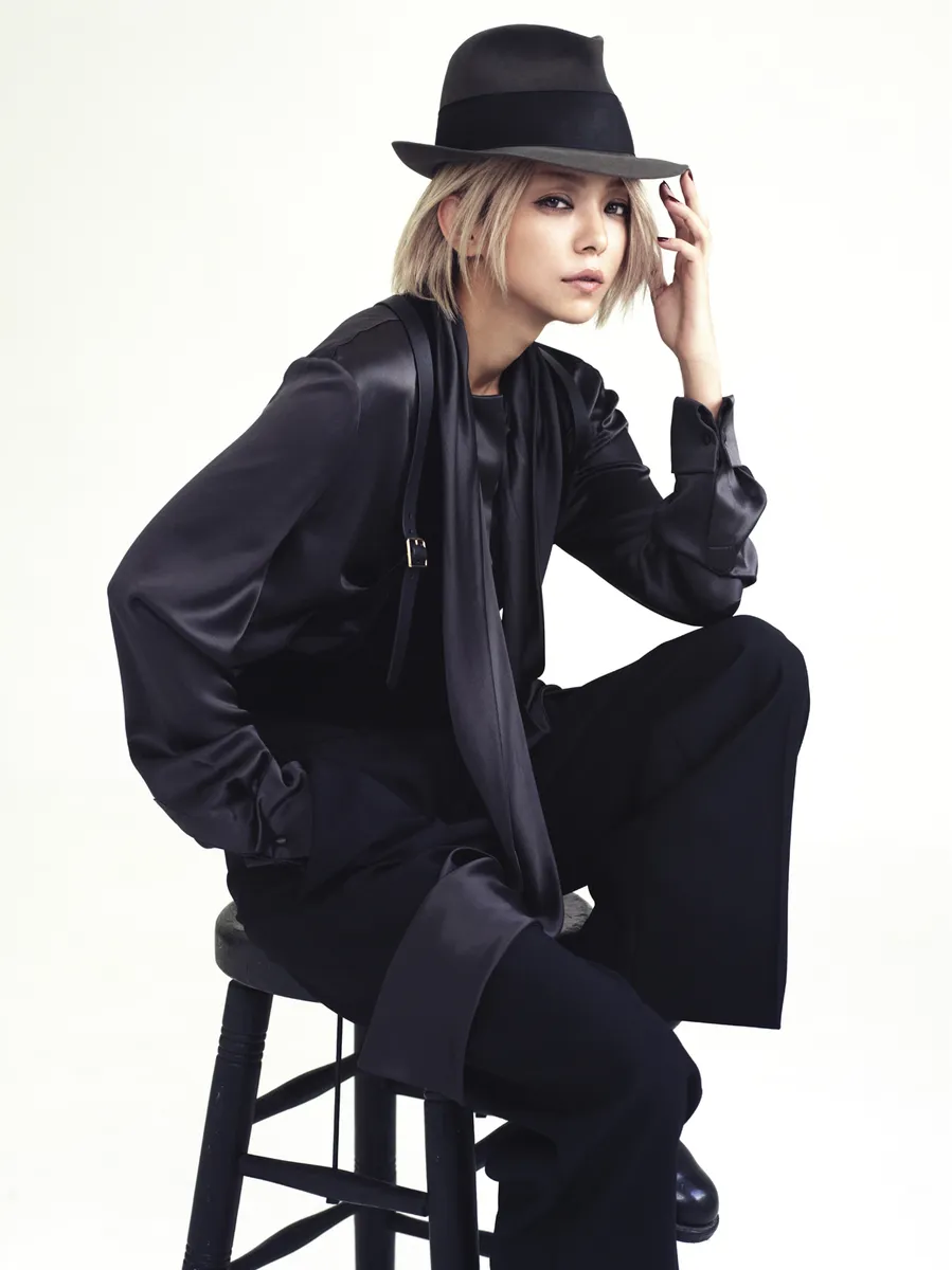 Ca sĩ th&agrave;nh c&ocirc;ng nhất mọi thời đại của Nhật g&acirc;y sốc khi quyết định nghỉ hưu sớm - Ảnh 1.