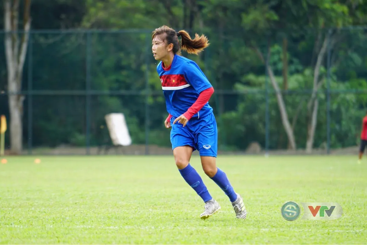 Ảnh: ĐT bóng đá nữ tập buổi đầu tiên tại Malaysia, sẵn sàng cho SEA Games 29 - Ảnh 7. Ảnh: ĐT bóng đá nữ tập buổi đầu tiên tại Malaysia, sẵn sàng cho SEA Games 29 - Ảnh 7.