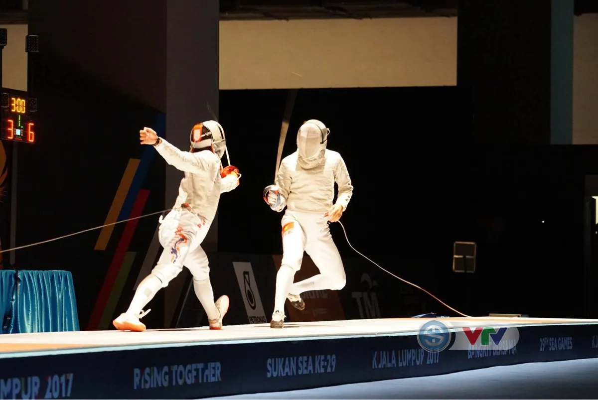 SEA Games 29: Thắng áp đảo đối thủ Thái Lan, Vũ Thành An giành HCV kiếm chém nam - Ảnh 7. SEA Games 29: Thắng áp đảo đối thủ Thái Lan, Vũ Thành An giành HCV kiếm chém nam - Ảnh 7.