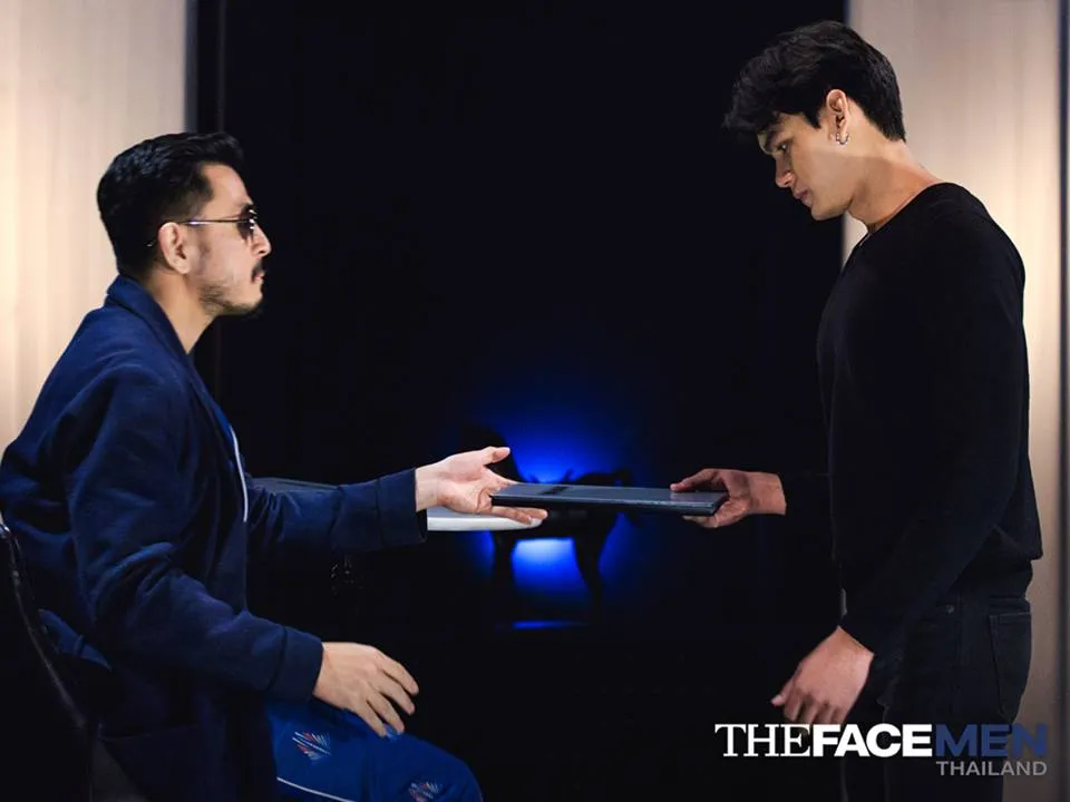 Trai đẹp ở The Face Men thất vọng, khóc nức nở vì bị loại - Ảnh 1.