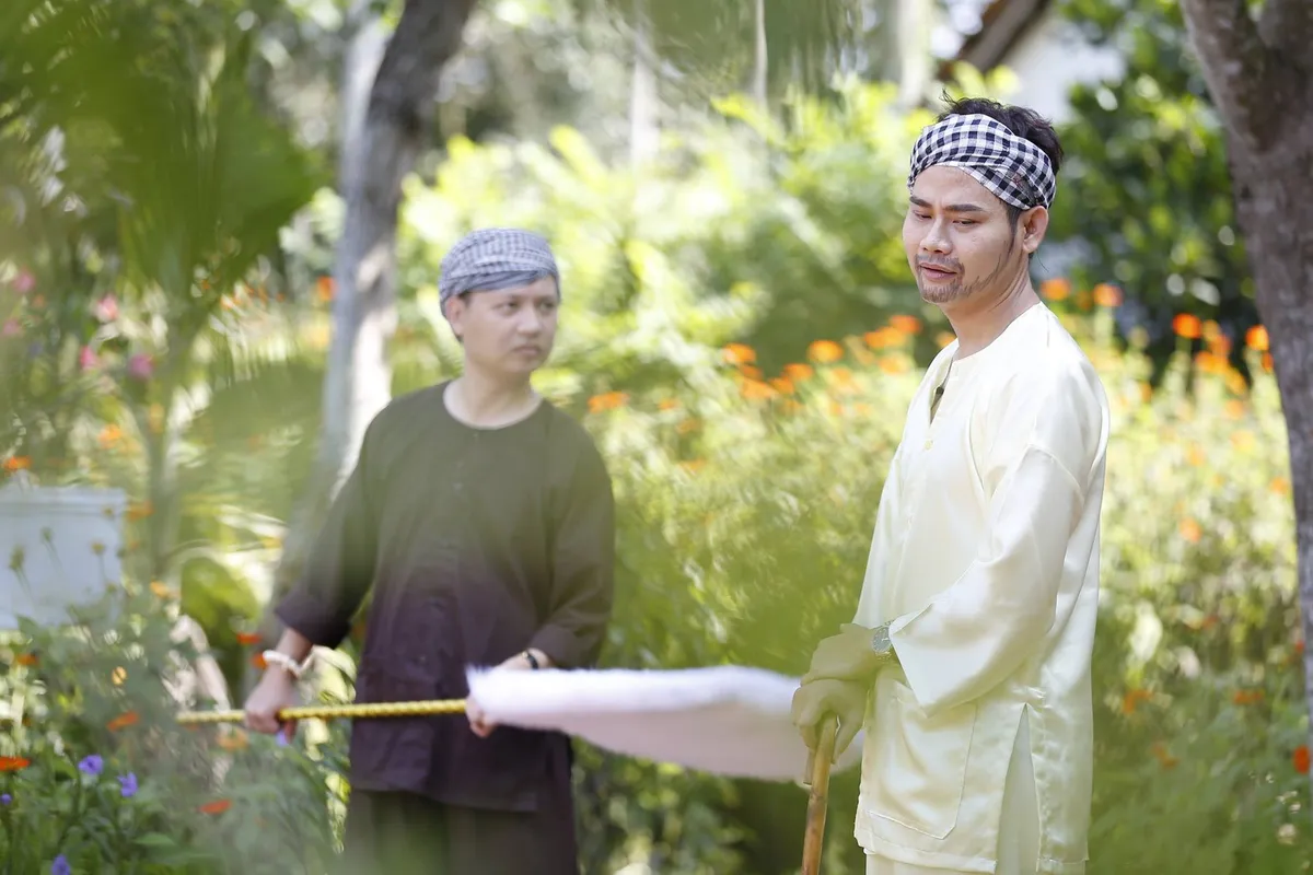 Ca kh&uacute;c si&ecirc;u b&aacute; đạo d&agrave;nh ri&ecirc;ng cho ph&uacute; &ocirc;ng Hồng Ph&uacute;c - Ảnh 1.