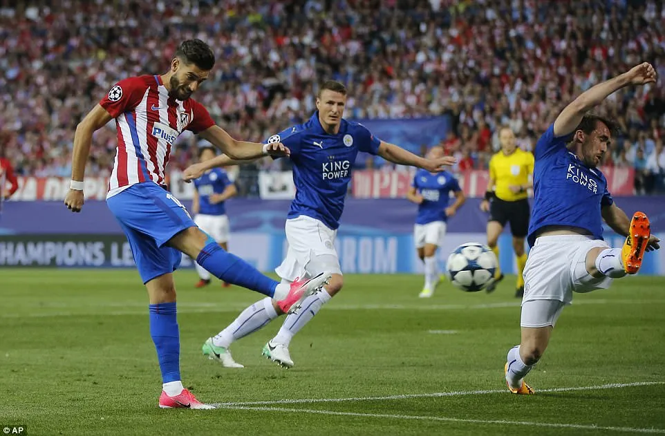 Atl Madrid 1-0 Leicester City: Griezmann lập công, Atl Madrid giành lợi thế trước trận lượt về - Ảnh 3. Atl Madrid 1-0 Leicester City: Griezmann lập công, Atl Madrid giành lợi thế trước trận lượt về - Ảnh 3.