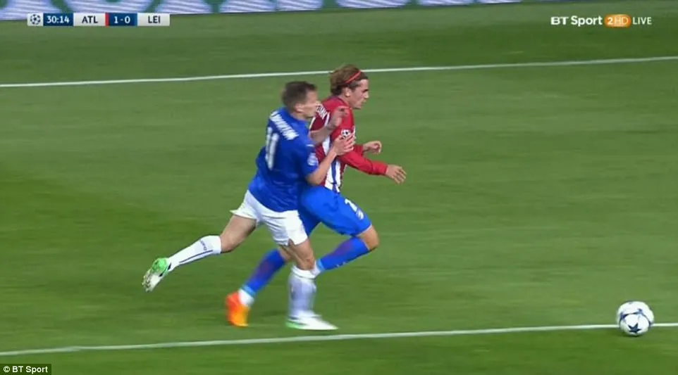 Atl Madrid 1-0 Leicester City: Griezmann lập công, Atl Madrid giành lợi thế trước trận lượt về - Ảnh 2. Atl Madrid 1-0 Leicester City: Griezmann lập công, Atl Madrid giành lợi thế trước trận lượt về - Ảnh 2.