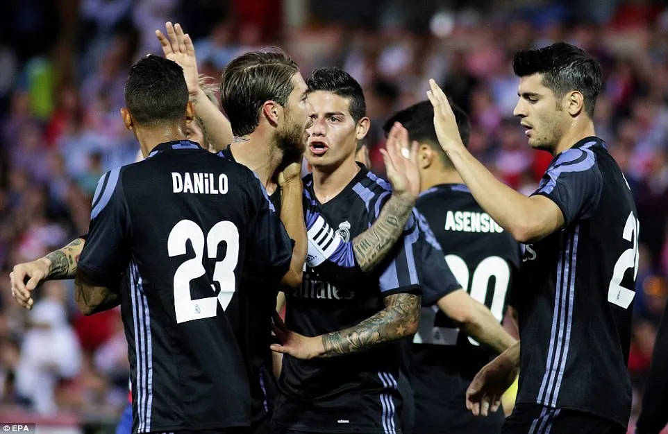 Granada 0-4 Real Madrid: Không Ronaldo, Real vẫn thắng lớn - Ảnh 2. Granada 0-4 Real Madrid: Không Ronaldo, Real vẫn thắng lớn - Ảnh 2.