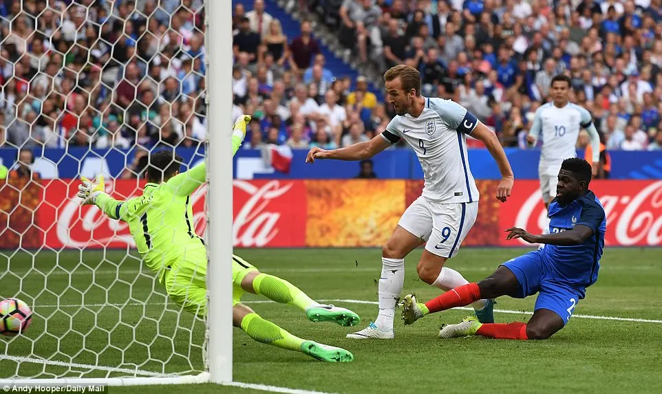 Kết quả bóng đá quốc tế tối 13, rạng sáng 14/6: ĐT Pháp 3-2 ĐT Anh, ĐT Singapore 0-6 ĐT Argentina - Ảnh 4.