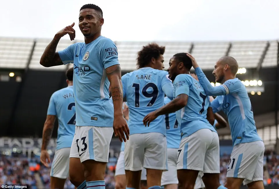 Kết quả, BXH Ngoại hạng Anh 2017 sau vòng 8: Man City chiếm lĩnh ngôi đầu, Chelsea, Arsenal thua sốc - Ảnh 1. Kết quả, BXH Ngoại hạng Anh 2017 sau vòng 8: Man City chiếm lĩnh ngôi đầu, Chelsea, Arsenal thua sốc - Ảnh 1.