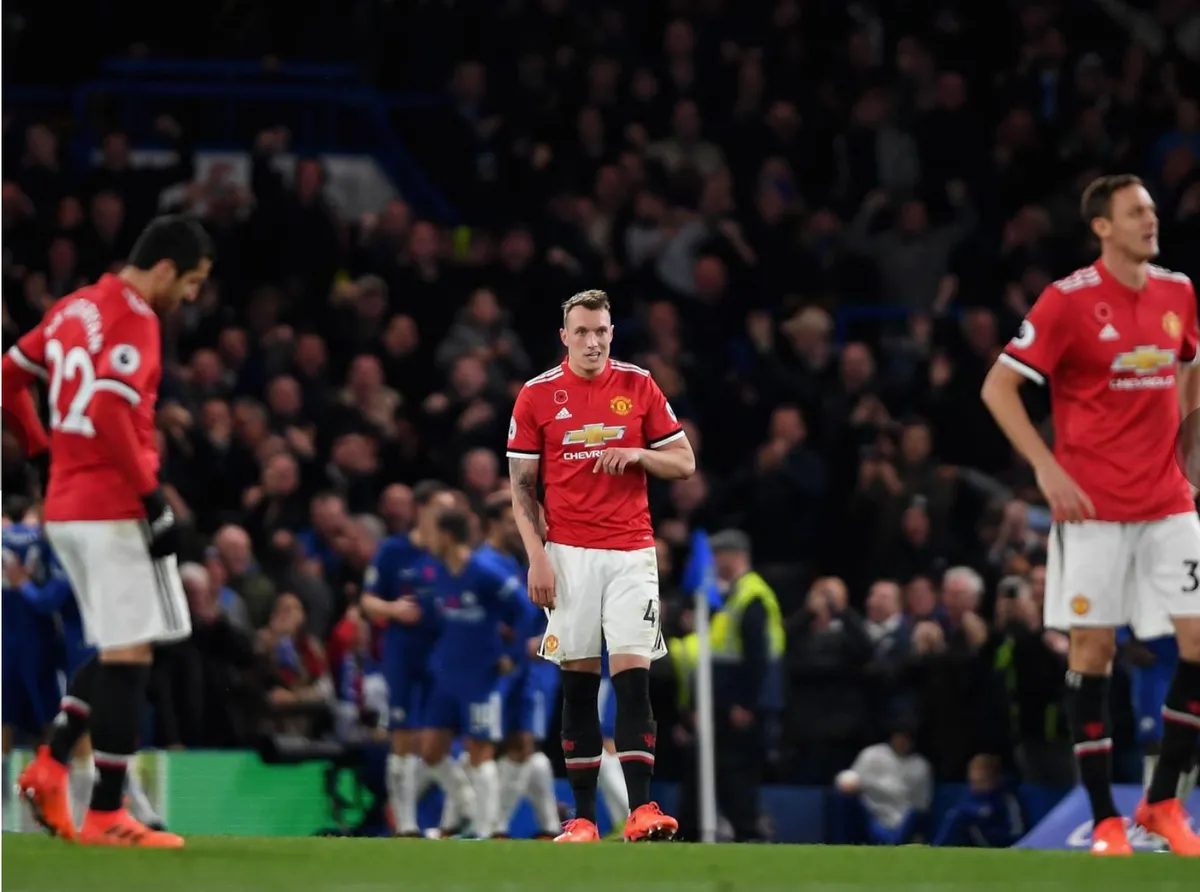Chấm điểm Manchester Utd sau trận thua trước Chelsea: Thất vọng hàng tấn công - Ảnh 4. Chấm điểm Manchester Utd sau trận thua trước Chelsea: Thất vọng hàng tấn công - Ảnh 4.