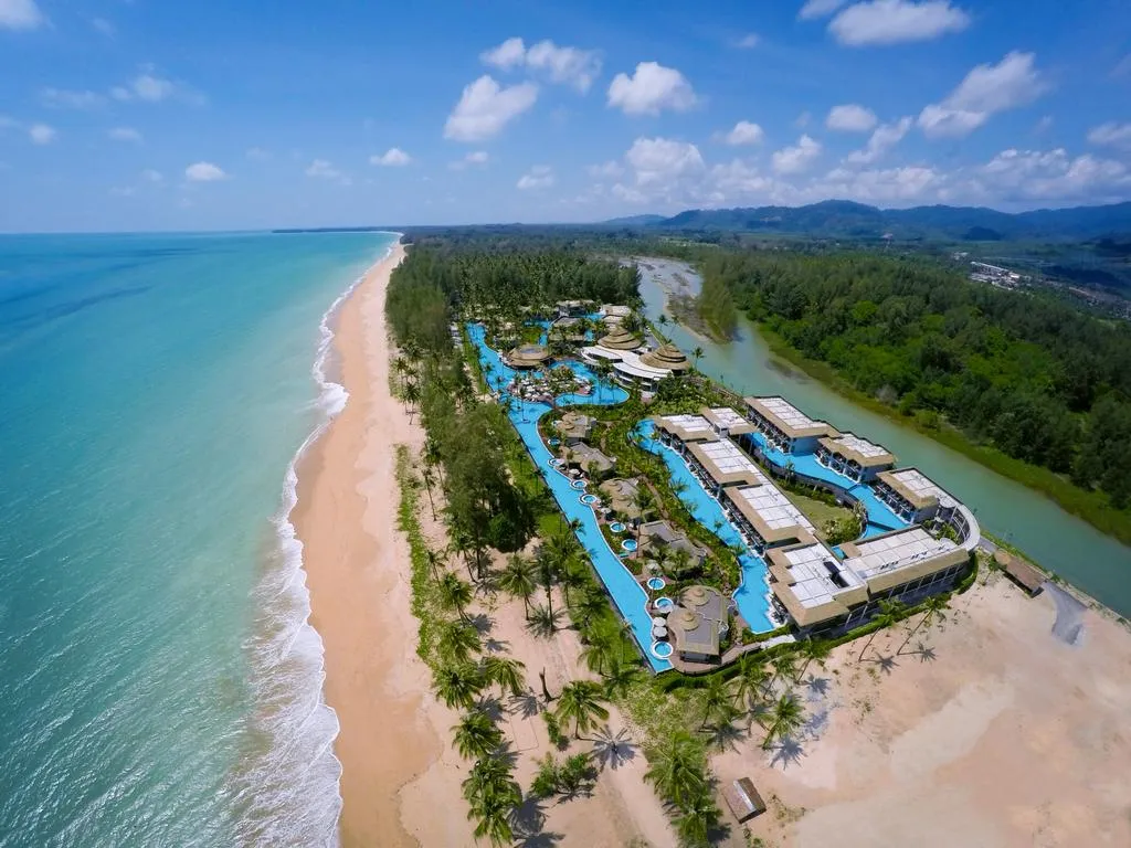 Khao Lak - điểm đến tuyệt vời cho những người muốn né sự ồn ã của Phuket - Ảnh 1.