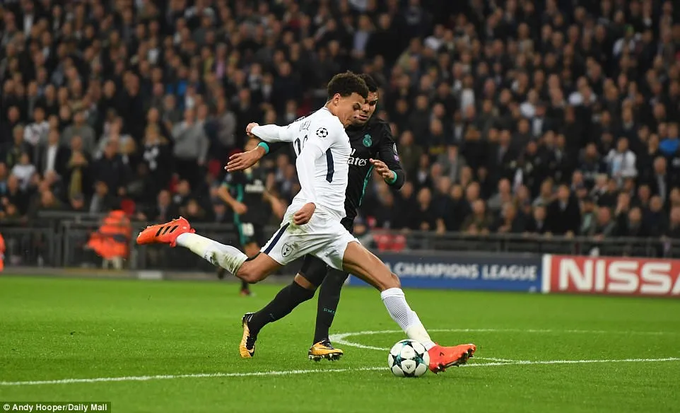Kết quả bóng đá Champions League sáng 02/11: Real thua sốc, Ngoại Hạng Anh toàn thắng - Ảnh 6. Kết quả bóng đá Champions League sáng 02/11: Real thua sốc, Ngoại Hạng Anh toàn thắng - Ảnh 6.