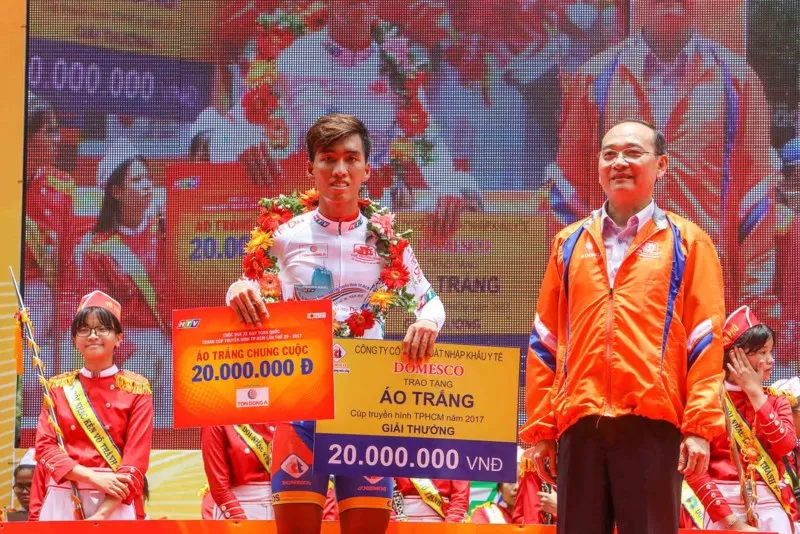 Giải xe đạp cúp truyền hình TP.HCM 2017: Alex Phounsavath giành áo Vàng chung cuộc - Ảnh 1. Giải xe đạp cúp truyền hình TP.HCM 2017: Alex Phounsavath giành áo Vàng chung cuộc - Ảnh 1.