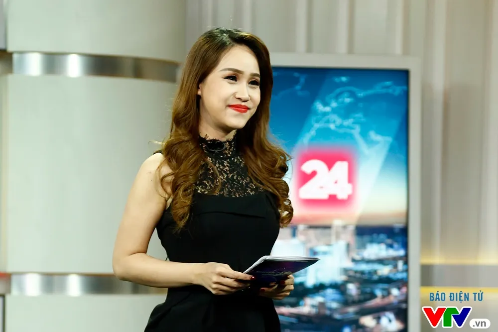 MC Trúc Mai: Rời VTV, mọi người tiếc một, tôi tiếc mười - Ảnh 2.