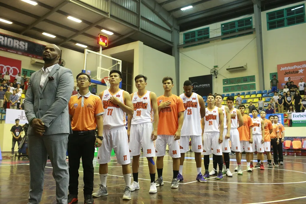 VBA 2017: Thang Long Warriors thắng giòn giã trong trận ra quân - Ảnh 2. VBA 2017: Thang Long Warriors thắng giòn giã trong trận ra quân - Ảnh 2.