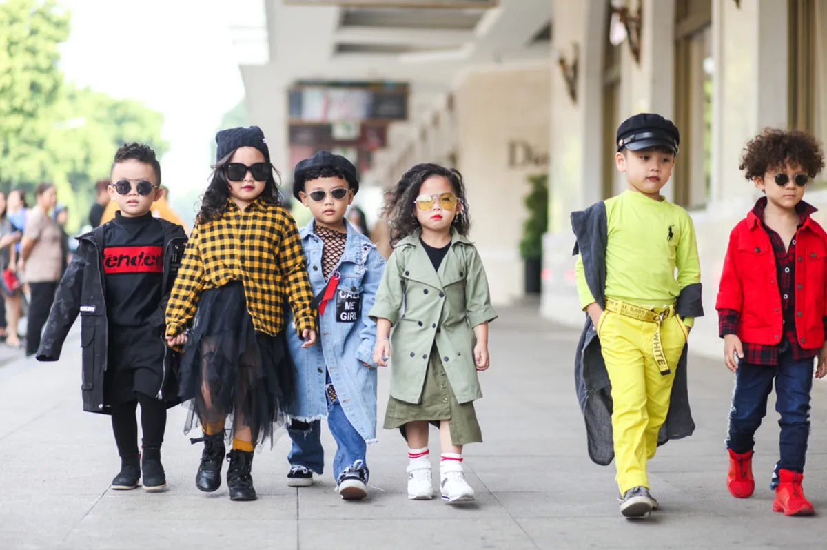 Nổ mắt trước những bộ cánh chất lừ của mẫu nhí tại The best street style - Ảnh 2.