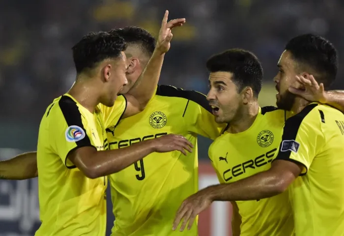 AFC Cup: Samson nhận thẻ đỏ, CLB Hà Nội thua đậm trên sân CLB Ceres - Ảnh 1. AFC Cup: Samson nhận thẻ đỏ, CLB Hà Nội thua đậm trên sân CLB Ceres - Ảnh 1.