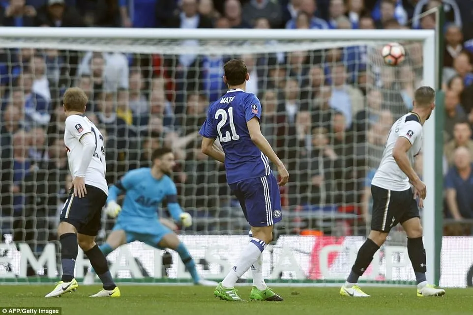 Cúp FA 2016/17: Chelsea 4-2 Tottenham: The Blues tiến vào chung kết - Ảnh 5.
