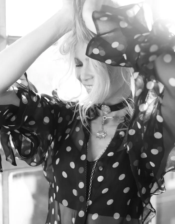 Đ&acirc;y l&agrave; l&yacute; do Claudia Schiffer l&agrave; si&ecirc;u mẫu nổi tiếng nhất thế giới - Ảnh 5.