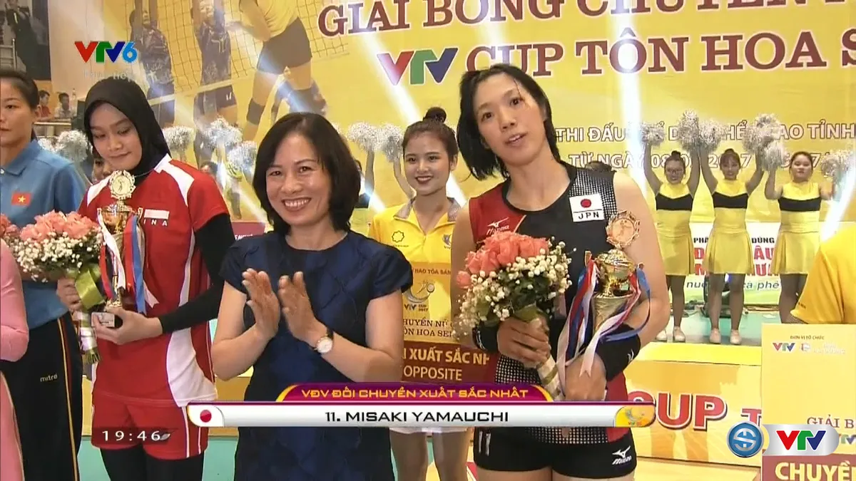 Các giải thưởng cá nhân và tập thể tại giải bóng chuyền nữ Quốc tế VTV Cup Tôn Hoa Sen 2017 - Ảnh 4. Các giải thưởng cá nhân và tập thể tại giải bóng chuyền nữ Quốc tế VTV Cup Tôn Hoa Sen 2017 - Ảnh 4.