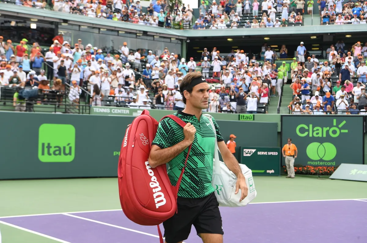 Ảnh: Roger Federer đánh bại Nadal để giành ngôi vô địch Miami mở rộng 2017 - Ảnh 2. Ảnh: Roger Federer đánh bại Nadal để giành ngôi vô địch Miami mở rộng 2017 - Ảnh 2.