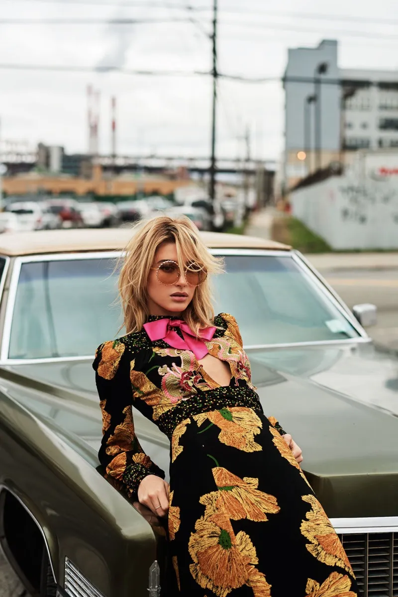 Chi&ecirc;m ngưỡng vẻ đẹp của c&ocirc; g&aacute;i từng đi qua tr&aacute;i tim Justin Bieber - Ảnh 3.