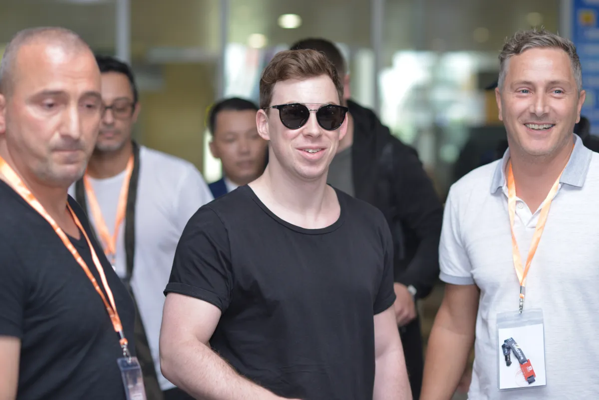 DJ Hardwell: Việc của đám đông là chuẩn bị thể lực, âm nhạc đã có chúng tôi lo! - Ảnh 1.