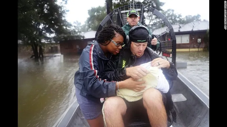 Bang Texas, Mỹ hoang tàn sau siêu bão Harvey - Ảnh 29.