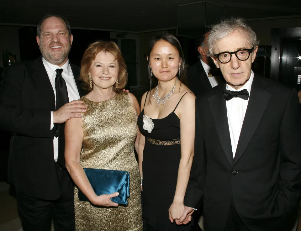 Bê bối tình dục của ông trùm Hollywood: Đạo diễn Woody Allen thương cảm với các nạn nhân - Ảnh 1.