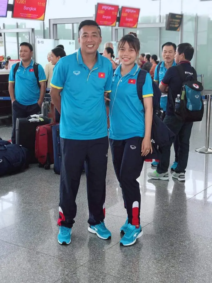 ĐT U19 nữ Việt Nam lên đường tham dự VCK U19 nữ châu Á 2017 - Ảnh 3. ĐT U19 nữ Việt Nam lên đường tham dự VCK U19 nữ châu Á 2017 - Ảnh 3.