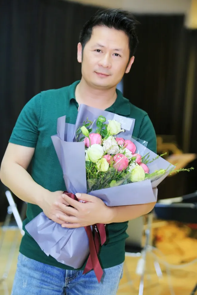 Ca sĩ Bằng Kiều: Gia đ&igrave;nh b&acirc;y giờ chỉ c&oacute; mẹ t&ocirc;i v&agrave; c&aacute;c con - Ảnh 1.