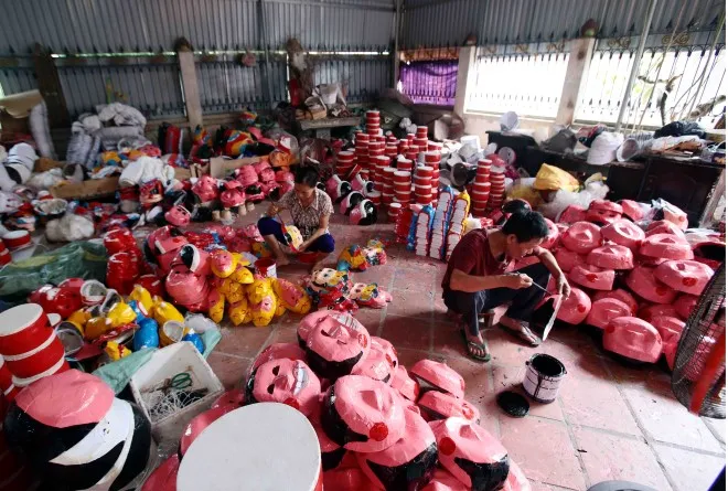 L&agrave;m đ&egrave;n lồng, đ&egrave;n &ocirc;ng sao, đ&egrave;n k&eacute;o qu&acirc;n, mặt nạ... m&ugrave;a Trung thu - Ảnh 8.