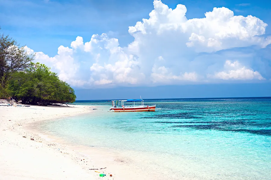 Hóa ra ngay gần Việt Nam cũng có thiên đường hạ giới đẹp không thua kém Maldives - Ảnh 5.