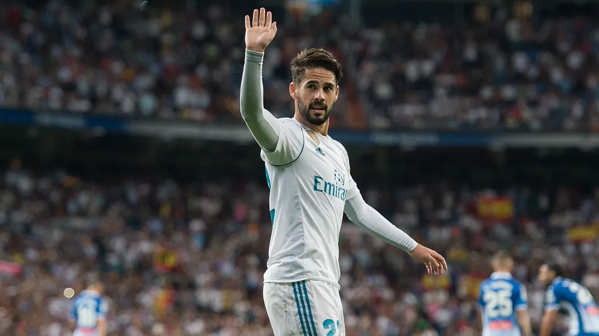 Real Madrid và 7 nguyên do sụp đổ - Ảnh 4. Real Madrid và 7 nguyên do sụp đổ - Ảnh 4.