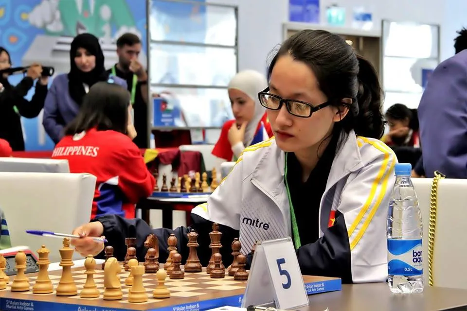 Kim Phụng tiếp tục gây bất ngờ tại giải cờ vua Fide mở rộng - London Classic 2017 - Ảnh 1. Kim Phụng tiếp tục gây bất ngờ tại giải cờ vua Fide mở rộng - London Classic 2017 - Ảnh 1.