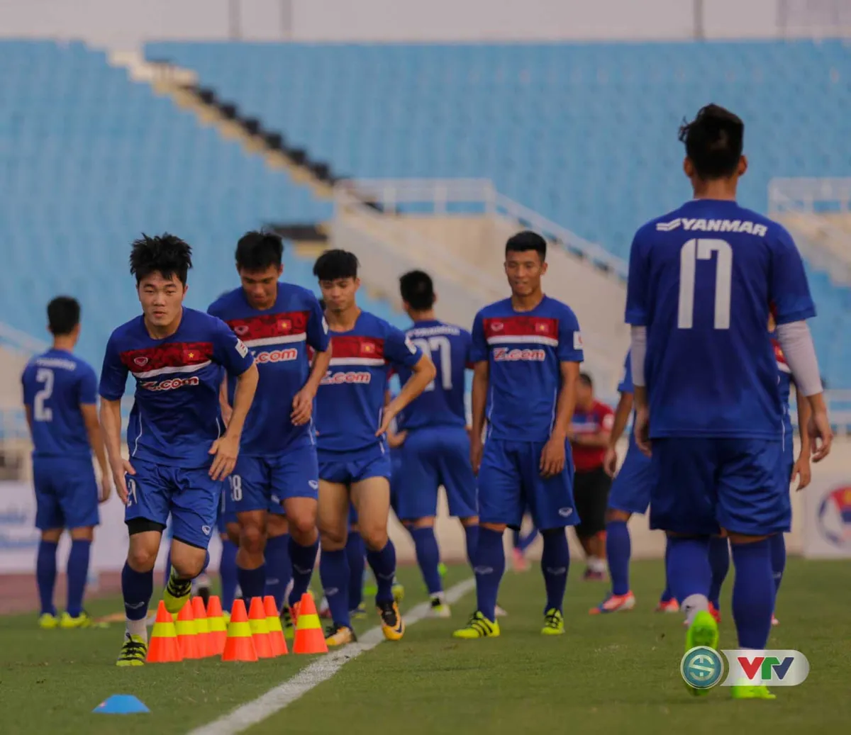 ẢNH: ĐT U22 Việt Nam tích cực tập sút chờ đối đầu Tuyển các ngôi sao K-League - Ảnh 4.