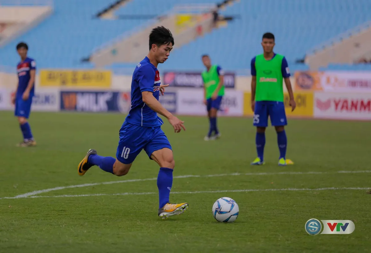 ẢNH: ĐT U22 Việt Nam tích cực tập sút chờ đối đầu Tuyển các ngôi sao K-League - Ảnh 11.