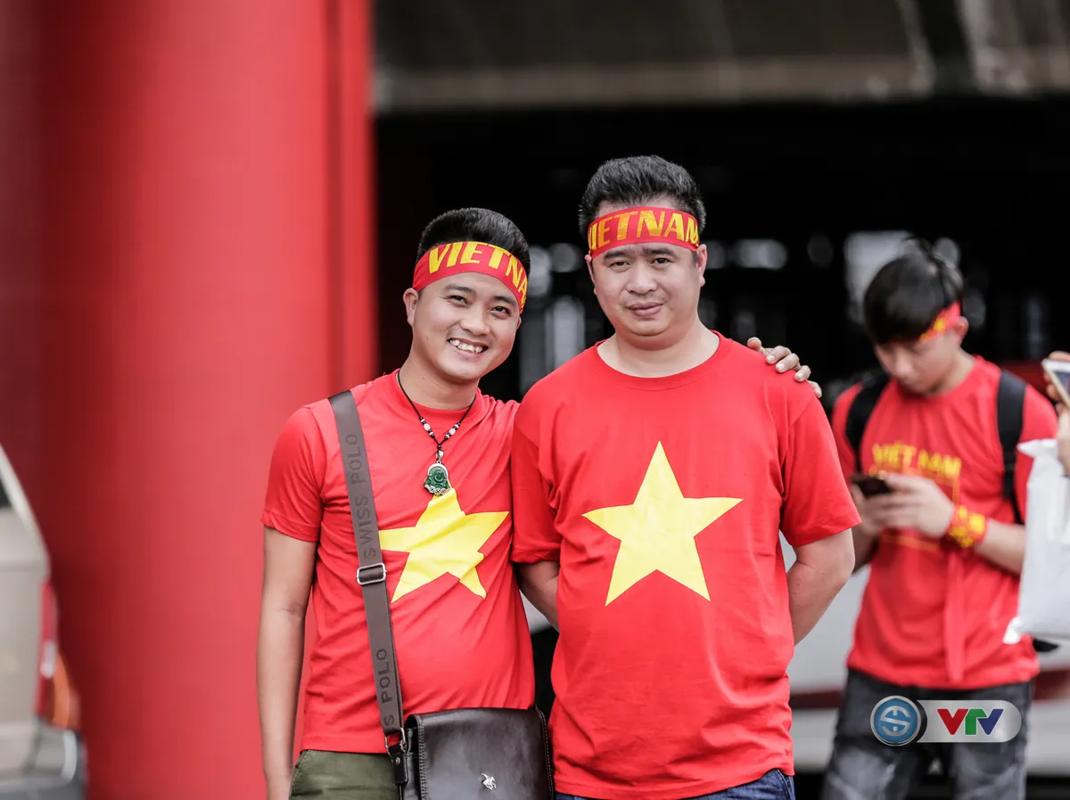 ẢNH: Những khoảnh khắc ấn tượng trong chiến thắng của U22 Việt Nam trước U22 Campuchia - Ảnh 1. ẢNH: Những khoảnh khắc ấn tượng trong chiến thắng của U22 Việt Nam trước U22 Campuchia - Ảnh 1.