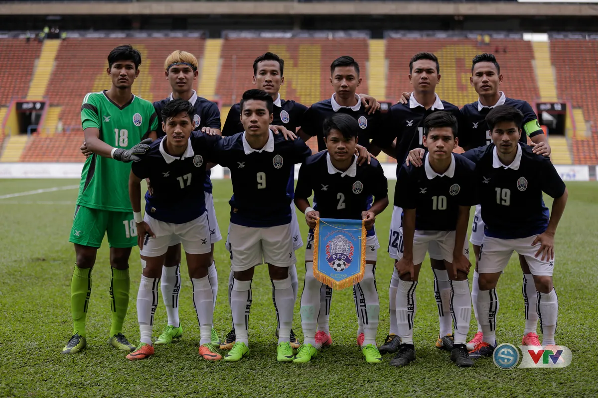 ẢNH: Những khoảnh khắc ấn tượng trong chiến thắng của U22 Việt Nam trước U22 Campuchia - Ảnh 7. ẢNH: Những khoảnh khắc ấn tượng trong chiến thắng của U22 Việt Nam trước U22 Campuchia - Ảnh 7.