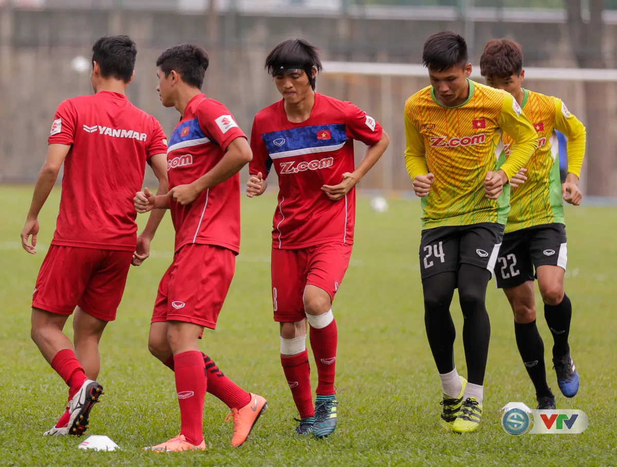 SEA Games 29: U22 Việt Nam tự tin trước trận gặp U22 Philippines - Ảnh 6. SEA Games 29: U22 Việt Nam tự tin trước trận gặp U22 Philippines - Ảnh 6.