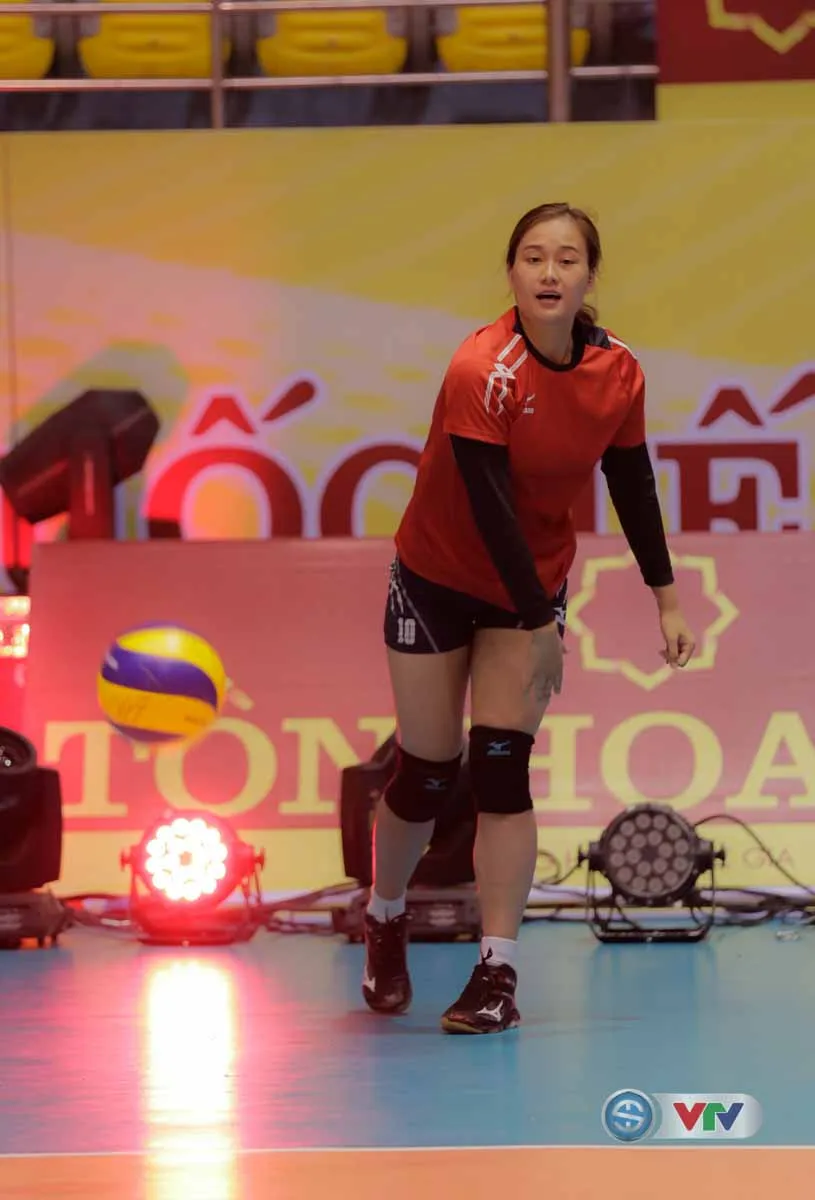 VTV Cup Tôn Hoa Sen 2017: ĐT bóng chuyền nữ Việt Nam tập buổi đầu tiên tại Hải Dương - Ảnh 4. VTV Cup Tôn Hoa Sen 2017: ĐT bóng chuyền nữ Việt Nam tập buổi đầu tiên tại Hải Dương - Ảnh 4.