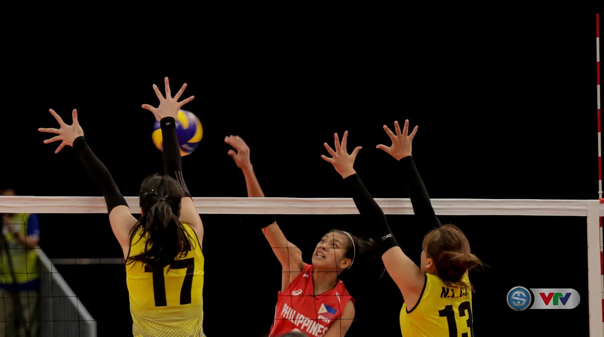 SEA Games 29: ĐT bóng chuyền nữ Việt Nam gặp ĐT nữ Indonesia tại bán kết - Ảnh 1. SEA Games 29: ĐT bóng chuyền nữ Việt Nam gặp ĐT nữ Indonesia tại bán kết - Ảnh 1.