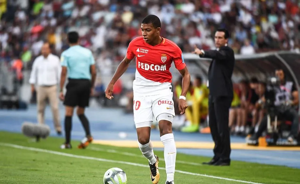 Ngược dòng trước Monaco, Paris Saint-Germain đoạt Siêu cúp Pháp - Ảnh 1. Ngược dòng trước Monaco, Paris Saint-Germain đoạt Siêu cúp Pháp - Ảnh 1.