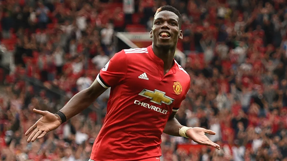 Neymar, Van Dijk, Lukaku, Dembele... và top 10 vụ chuyển nhượng đắt nhất thế giới - Ảnh 3. Neymar, Van Dijk, Lukaku, Dembele... và top 10 vụ chuyển nhượng đắt nhất thế giới - Ảnh 3.