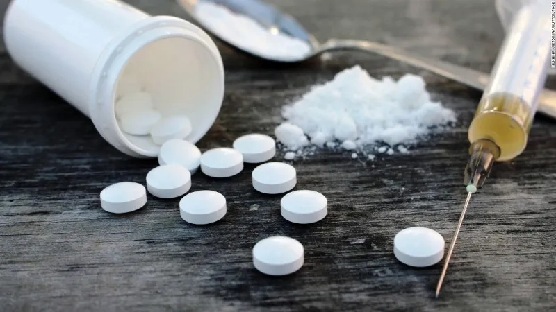 Hiểm họa thuốc giảm đau Opioid - Ảnh 1. Hiểm họa thuốc giảm đau Opioid - Ảnh 1.